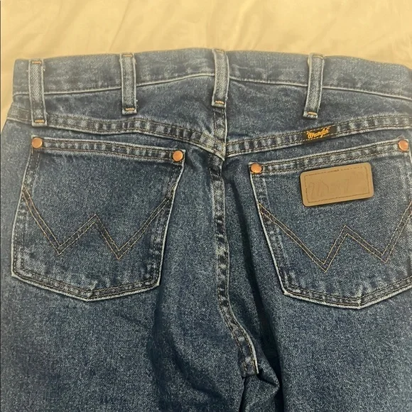 Men's Wrangler Cowboy Cut Jeans - Picture 2 of 3